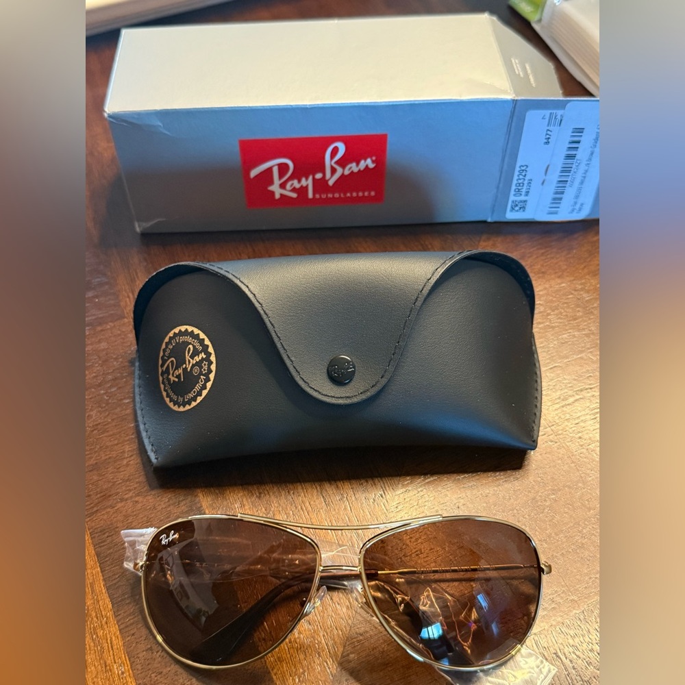 NWT Ray-Ban Aviator RB3293 Sunglasses - Gold Frame with Brown Lenses - Picture 2 of 8